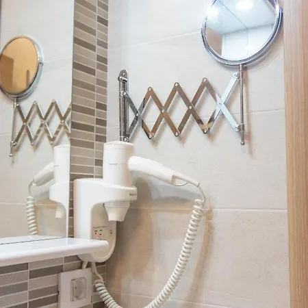 Apartament White Dream Penthouse With Jacuzzi Braszów