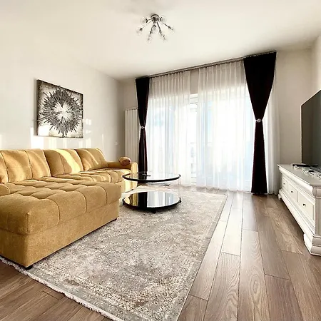 White Dream Penthouse With Jacuzzi Apartamento Braşov