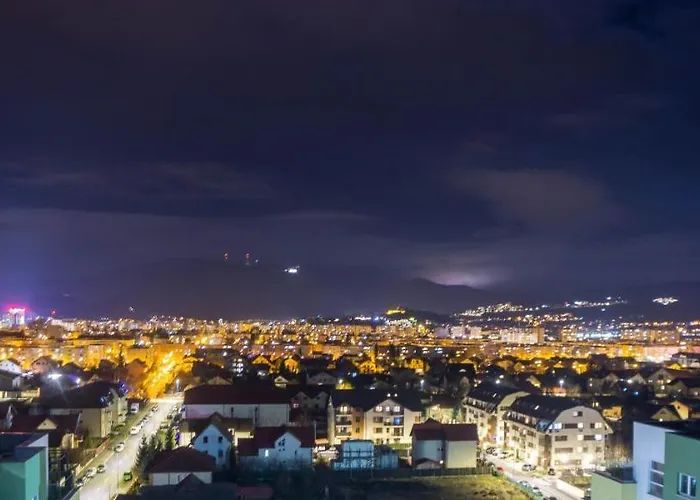 White Dream Penthouse With Jacuzzi *