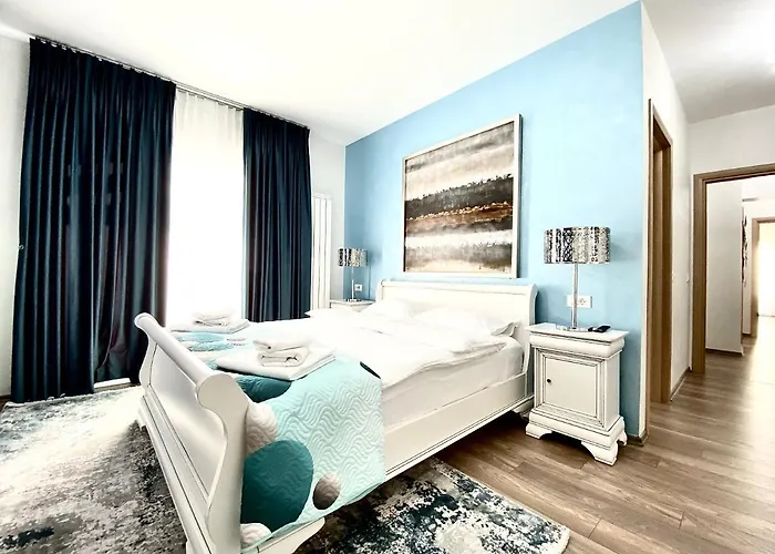 Apartment White Dream Penthouse With Jacuzzi